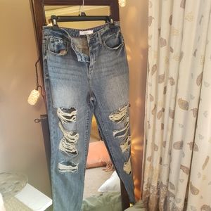 High wasted distressed jean